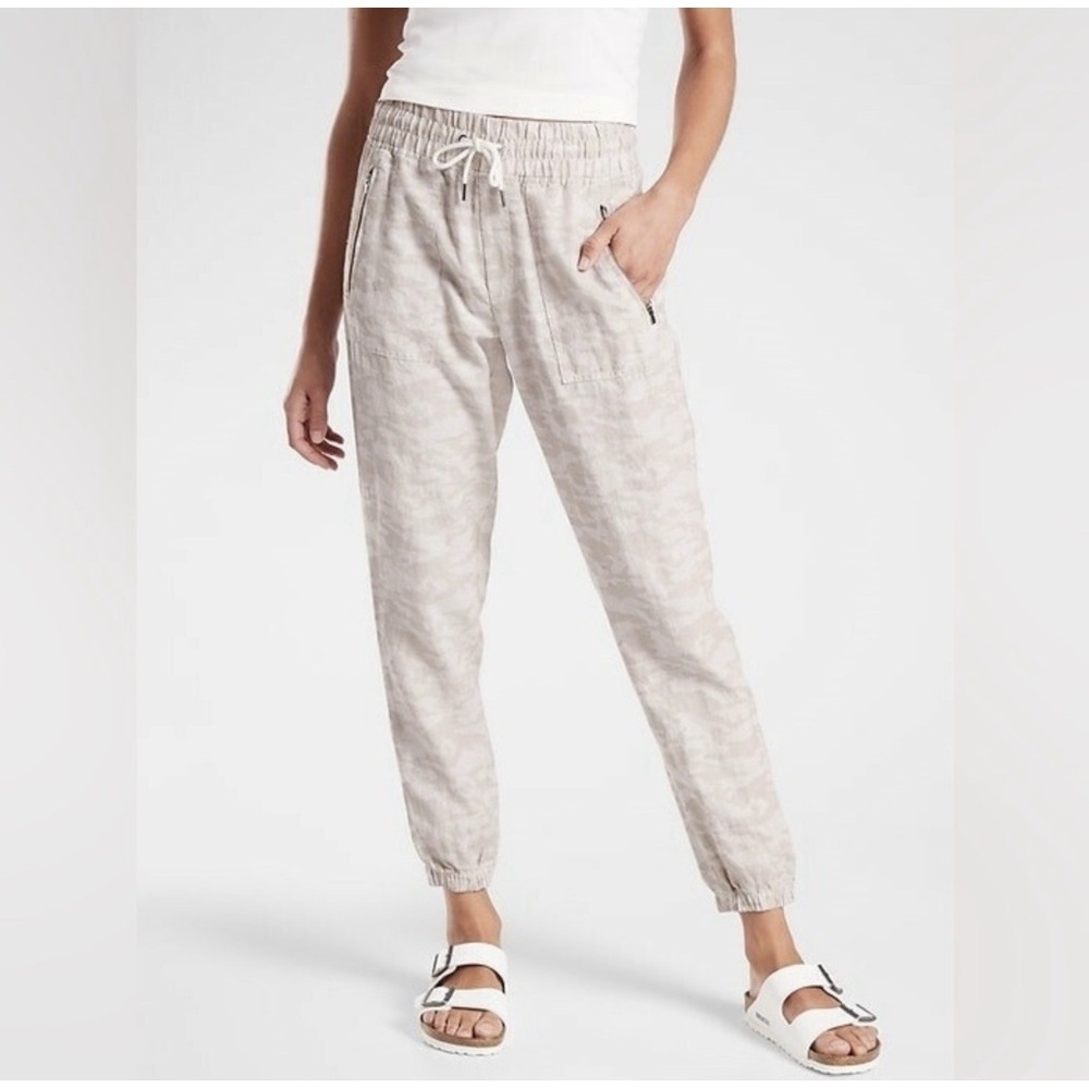 Athleta Cabo Tide Linen Jogger Pants Womens 4‎ Beige Camo Elastic Waist Ankle